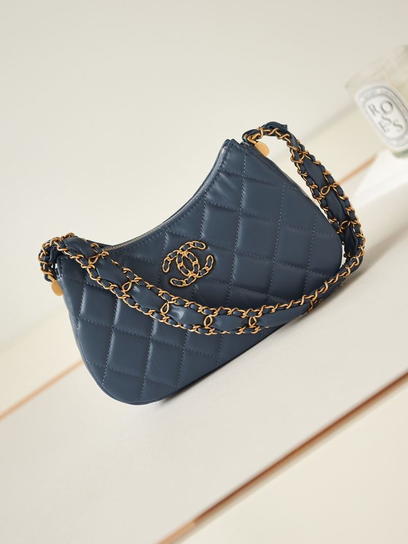 Ch**el hobo bags
